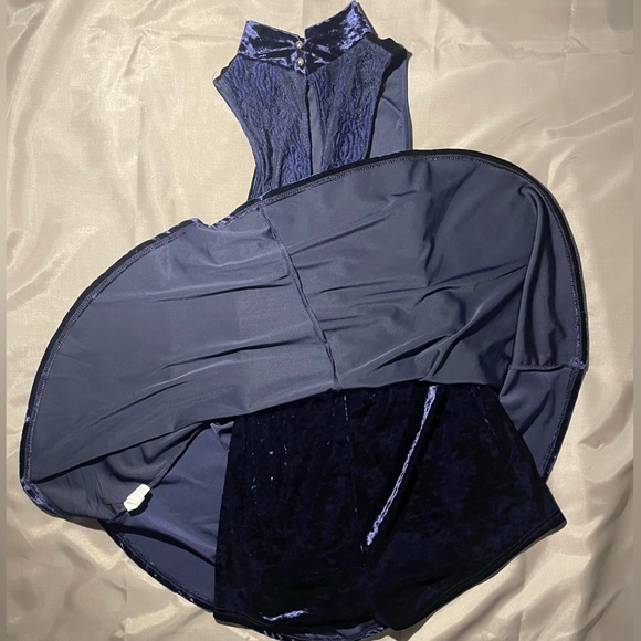 Revamped Dark Blue Velvet Dress - Picture 3 of 6